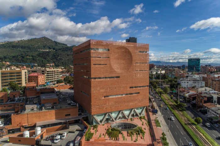 University Hospital of the Santa Fe de Bogotá Medical Foundation - 0