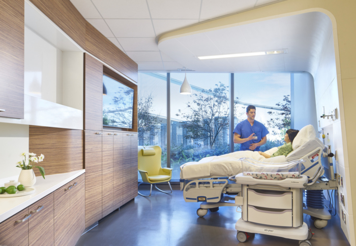 UC San Diego Health - Jacobs Medical Center - 0