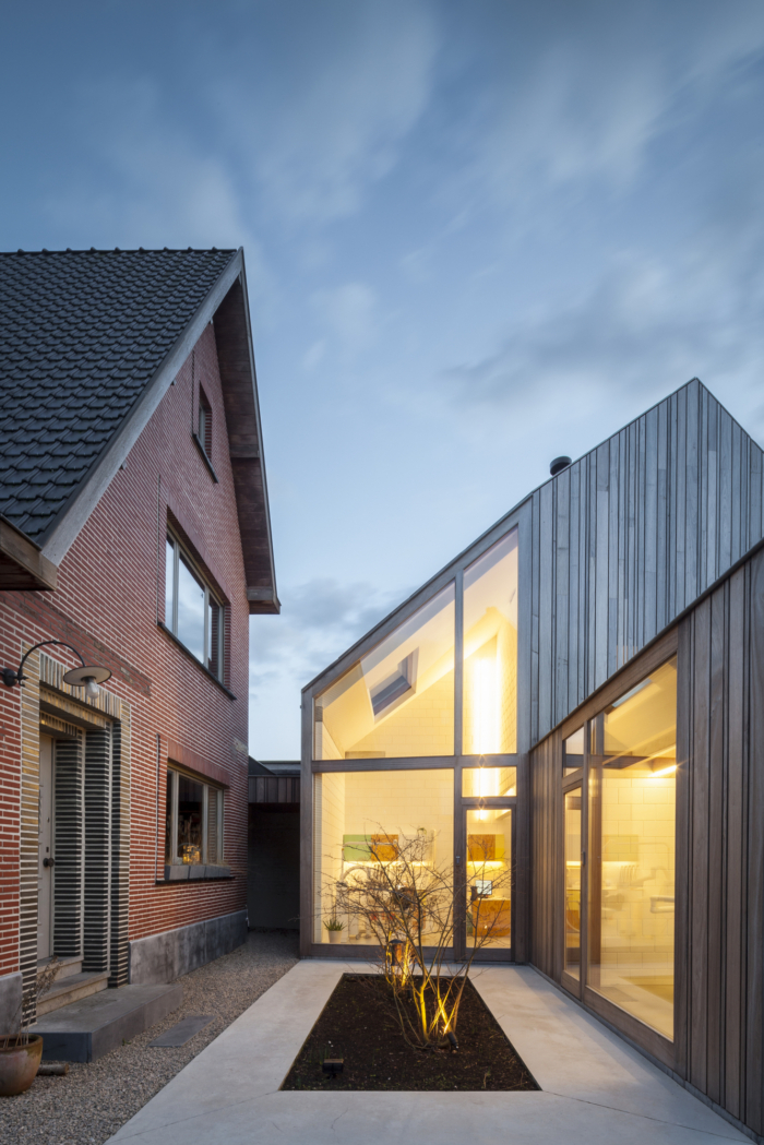 Charlotte Mestdagh Dental Clinic - 0