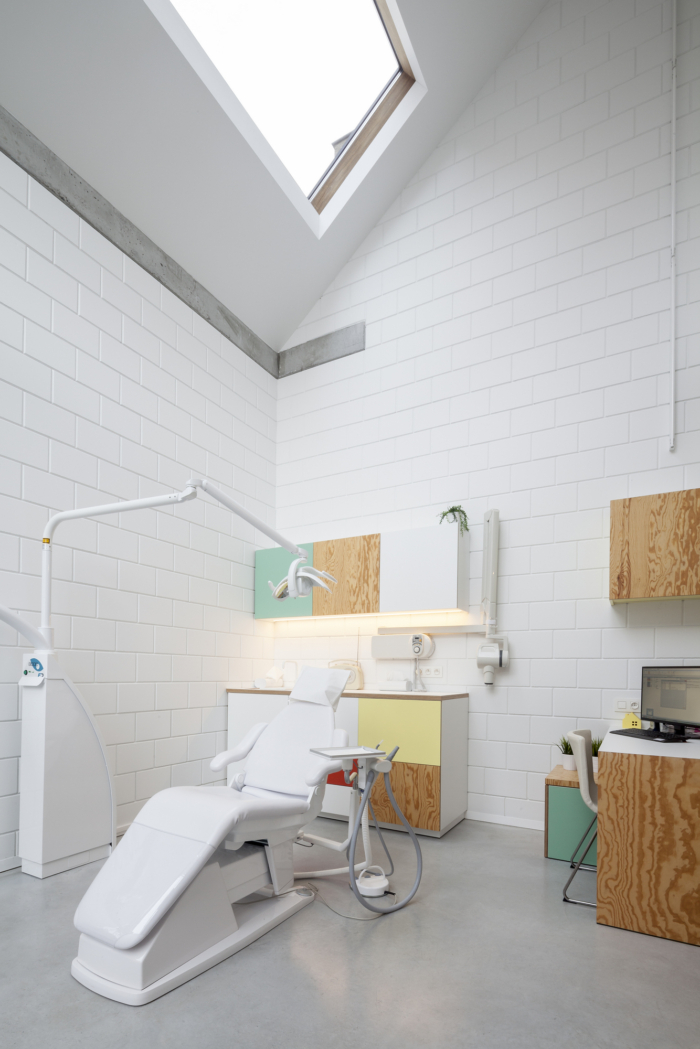 Charlotte Mestdagh Dental Clinic - 0
