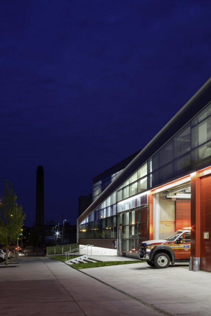 The Queens Hospital EMS Station - 0