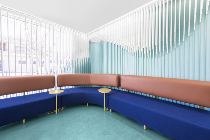 Somriures Dental Clinic - 0