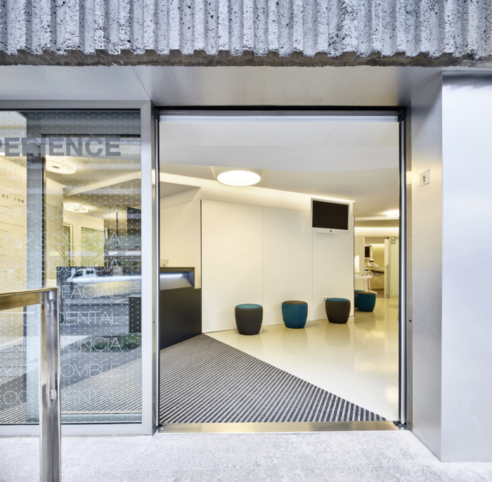IOC Doreste Dental Clinic in Las Palmas de Gran Canaria - 0