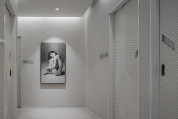 WONJIN Aesthetic Surgery Gallery Clinic - 0