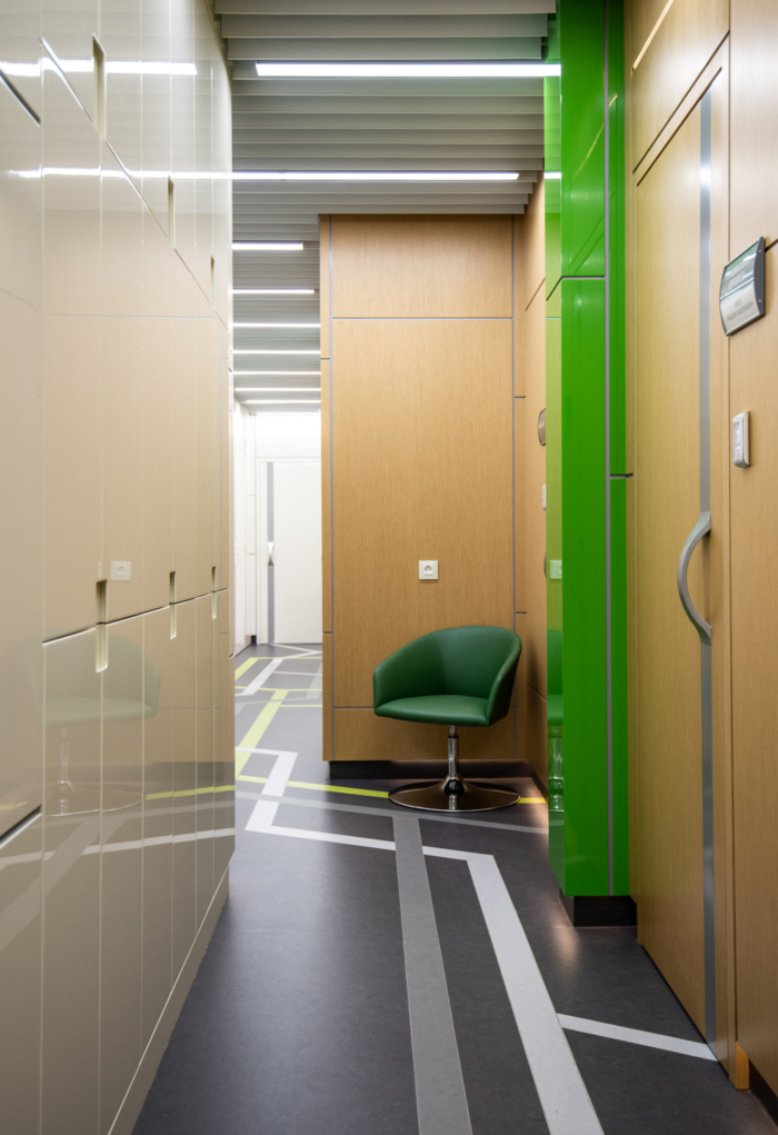 R-plus Multidisciplinary Clinic - 0