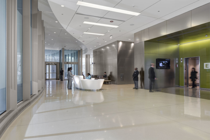 University of Chicago Medicine, Center for Care and Discovery - 0