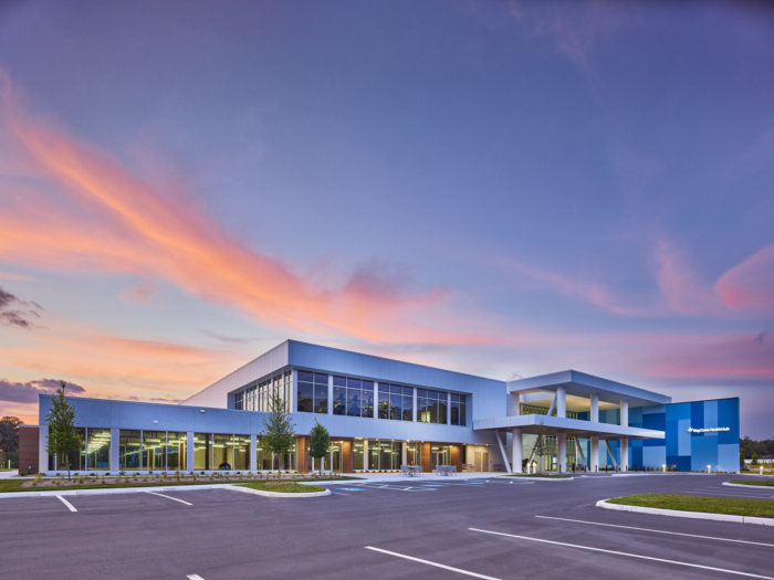 BayCare HealthHub Bloomingdale - 0