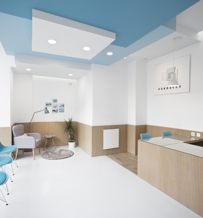 Ferraces Dental Clinic - 0