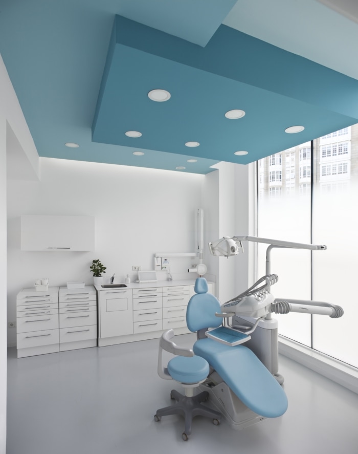 Ferraces Dental Clinic - 0