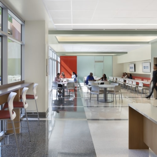 Henry Mayo Newhall Hospital Patient Tower