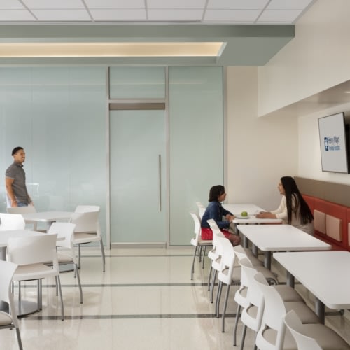 Henry Mayo Newhall Hospital Patient Tower