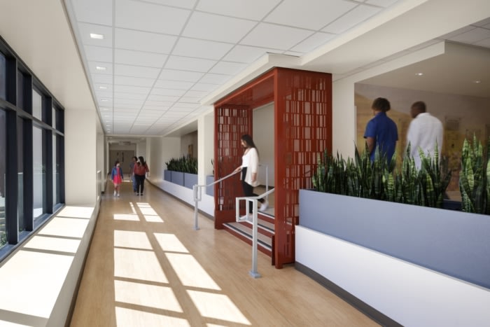 Henry Mayo Newhall Hospital Patient Tower - 0
