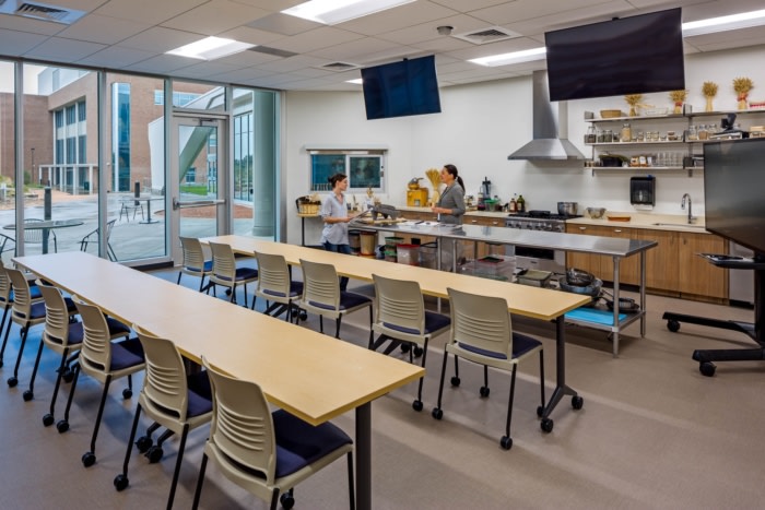 The William J. Hybl Sports Medicine and Performance Center - 0