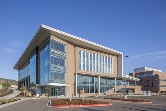 The William J. Hybl Sports Medicine and Performance Center - 0