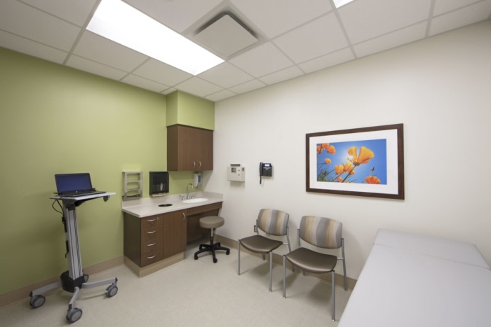 Franciscan Health at Stones Crossing Medical Offices and ExpressCare - 0