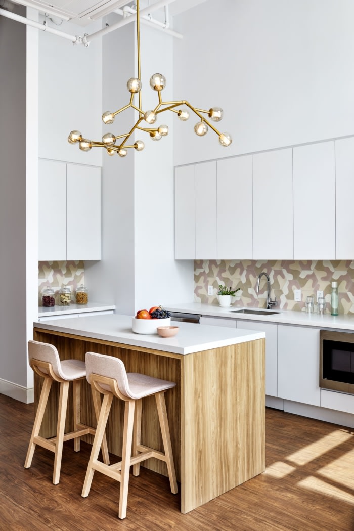 Liv by Advantia Health - 0