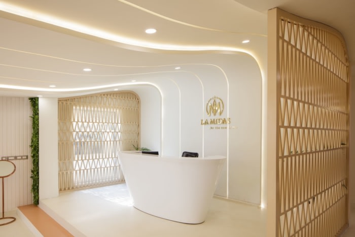 La Midas Wellness Center - 0