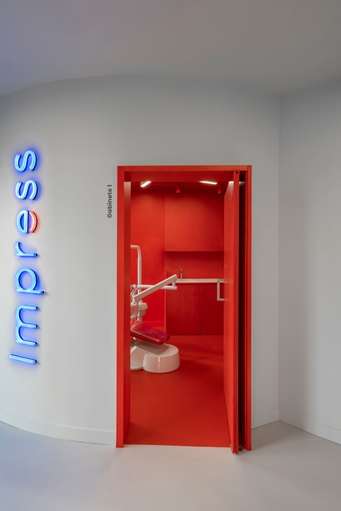 Impress Madrid Teens Dental Clinic - 0