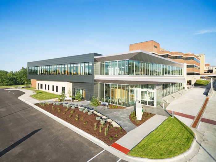 MercyOne Dubuque Cancer Center - 0