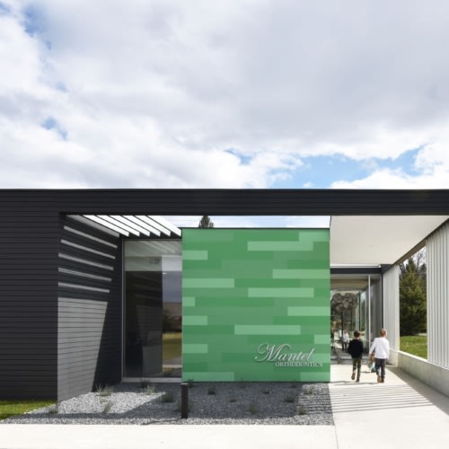 recent Mantel Ortho Clinic healthcare design projects