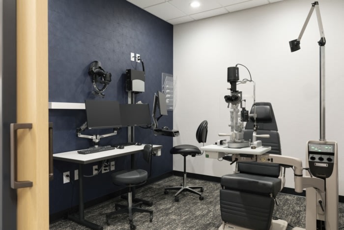 Retina Consultants of Minnesota - St. Louis Park Clinic - 0