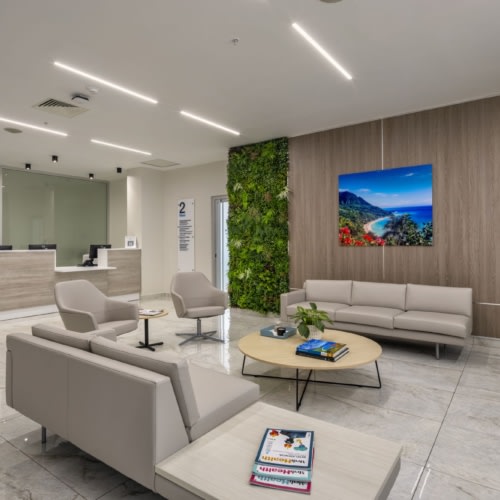 recent Medico Express San Isidro healthcare design projects