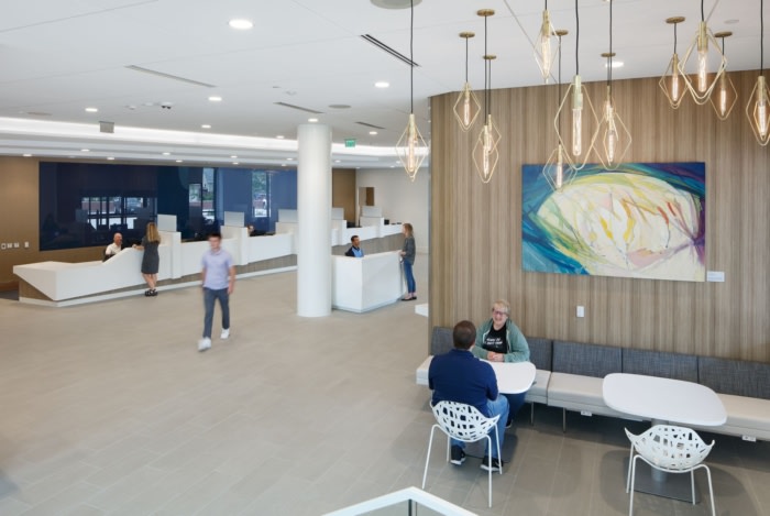 Mercy Medical Center - Jewel & Jim Heart Center - 0