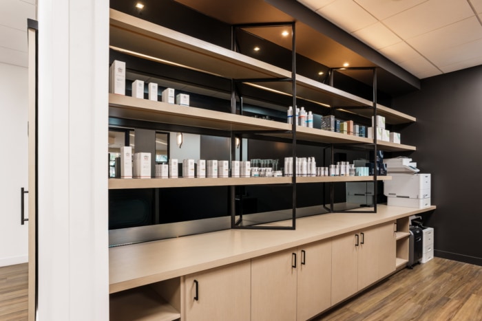 Revelus Dermatology Clinic - 0