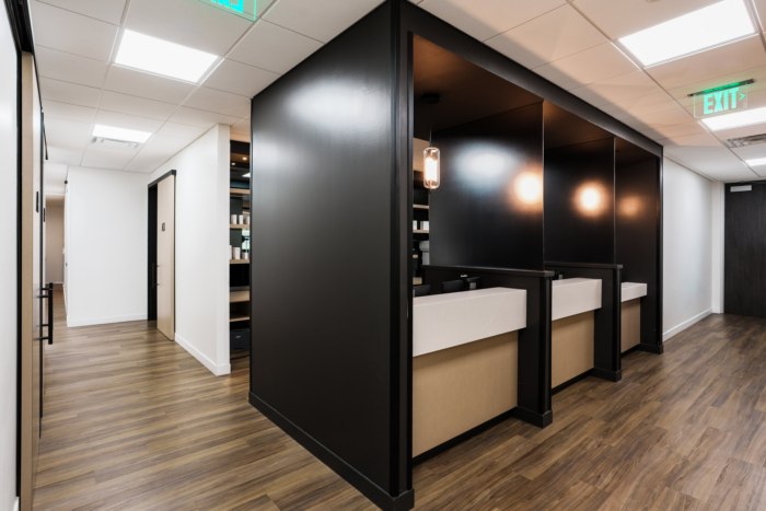 Revelus Dermatology Clinic - 0